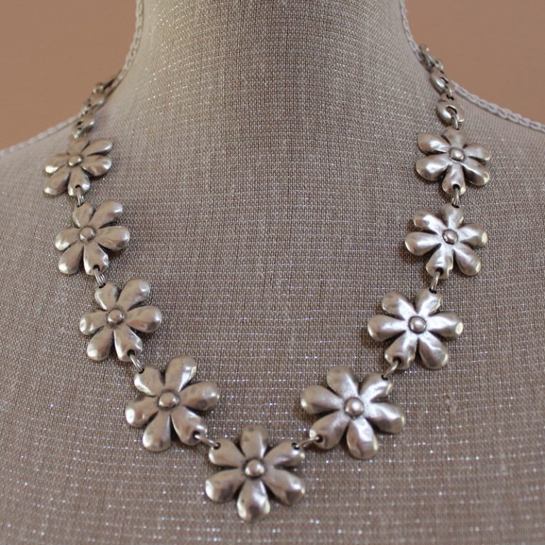 Petal Necklace - Pasha | Jiggy Jewellery